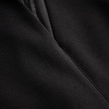 Marina | Vestido negro refinado con cinturón y cuello mandarín