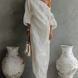 Vestido color marfil sin hombros