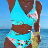 Bikini con estampado floral contrastante y abertura