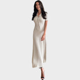 Lídia – Vestido de Malla con Decote en V y Botones