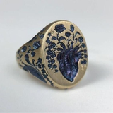Anillo Retro con Flor Azul en Oro