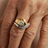 Anel Vintage Irregular en Oro y Plata con Zirconia