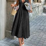 Vestido con Línea de Pliegues