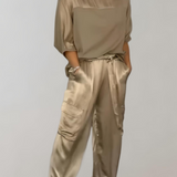 Alicia |  Conjunto de Lounge Cargo Suave como la Seda