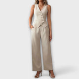 Chaleco y Pantalones en Conjunto