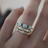 Anillos Retro con Ópalo Blanco y Verde