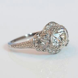 Anillo retro en plata cristalina