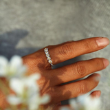 Anillo Ajustable de Plata y Esmalte Hecho a Mano con Margaritas