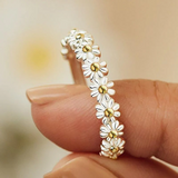 Anillo Ajustable de Plata y Esmalte Hecho a Mano con Margaritas