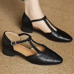 Greta – Zapatos de piel con tira en T y detalle trenzado