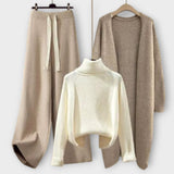 Bruna - Casual Style