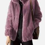 Alya – Chaqueta de pelo suave con cremallera
