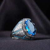 Anillo Vintage Hecho a Mano de Plata y Piedra Azul