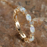 Anillo Vintage de Oro con Ópalo