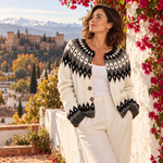 Blanca – Cárdigan de Punto Nórdico Blanco y Negro - jacquard blanco negro retrato alhambra