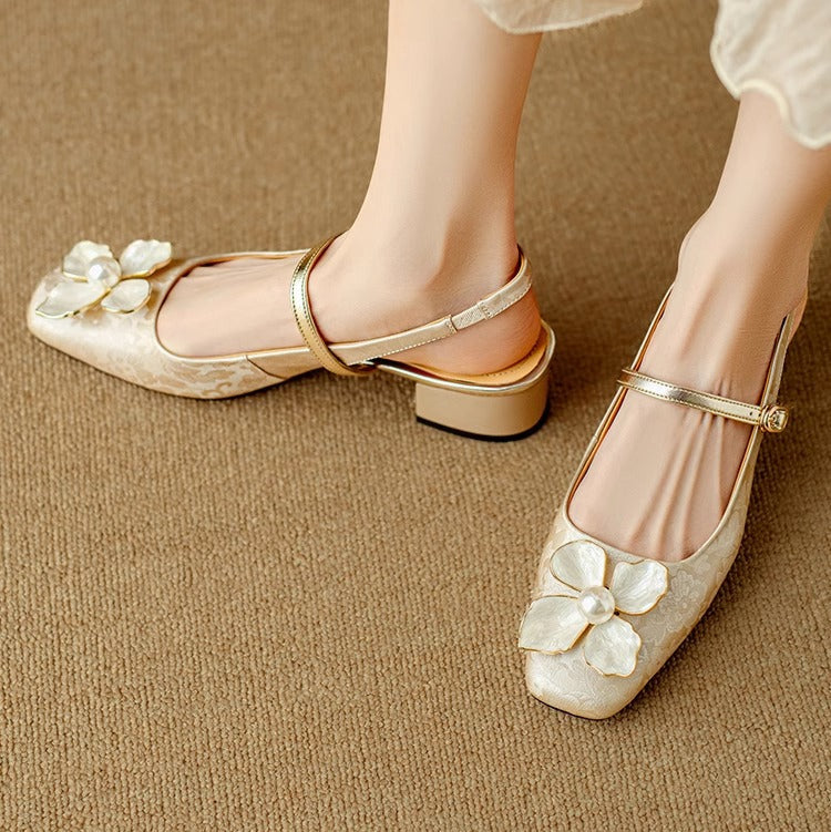 Mathilde – Zapatos elegantes de mujer con detalle floral